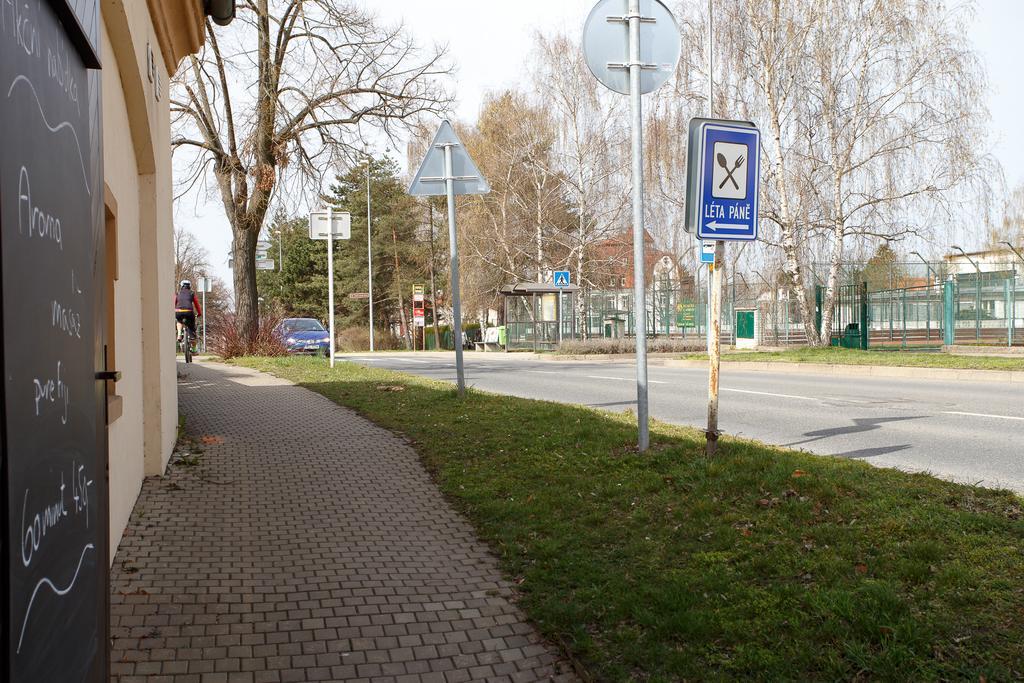 Pension U Hastrmana Prague Luaran gambar